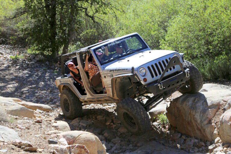 OWAC members enjoying the Big Bear Off-Road Experience – Off-Road / Rock Crawling activity at our Spring 2015 conference